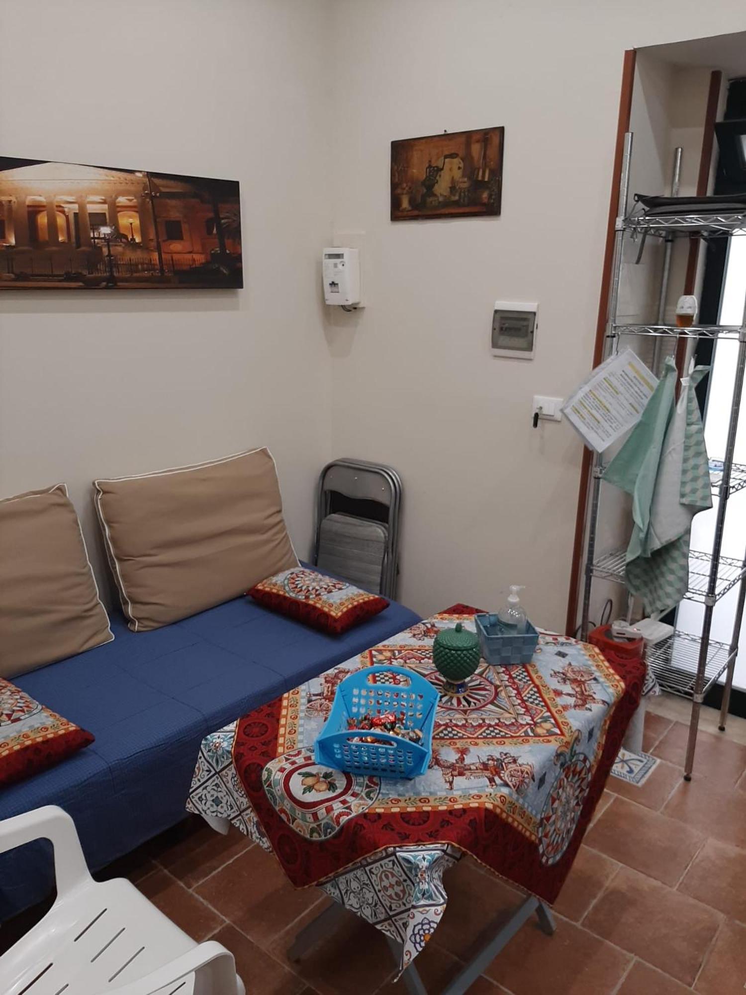 Casa Vacanza Di Via Giacalone Palermo Zewnętrze zdjęcie